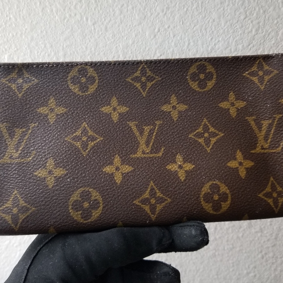 Louis Vuitton Classic Bucket pouch GM Monogram print - Picture 13 of 16